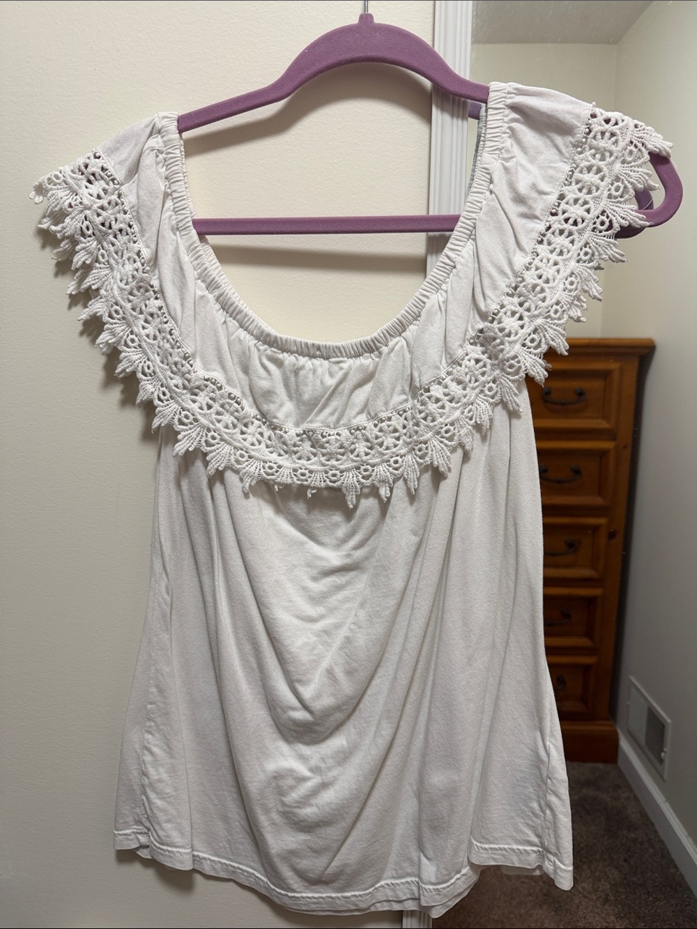 Chaps White Crochet-Trim Off-Shoulder Camisole